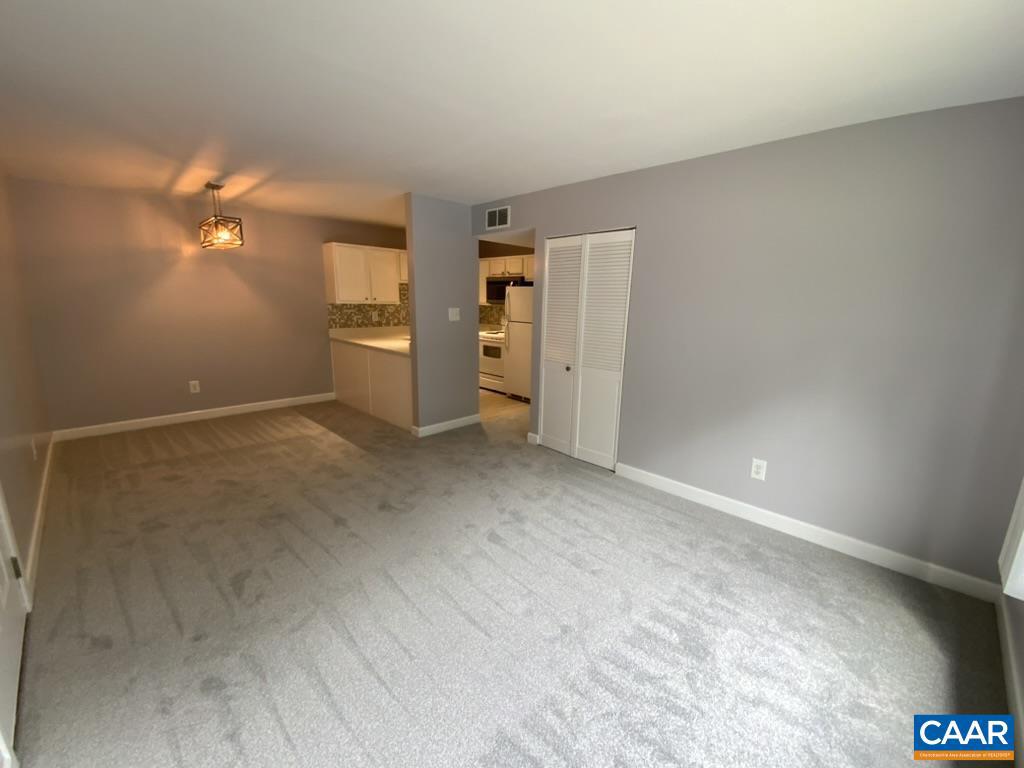 117 BERRY ST #12, ORANGE, Virginia 22960, 2 Bedrooms Bedrooms, ,1 BathroomBathrooms,Residential,For sale,117 BERRY ST #12,673728 MLS # 673728