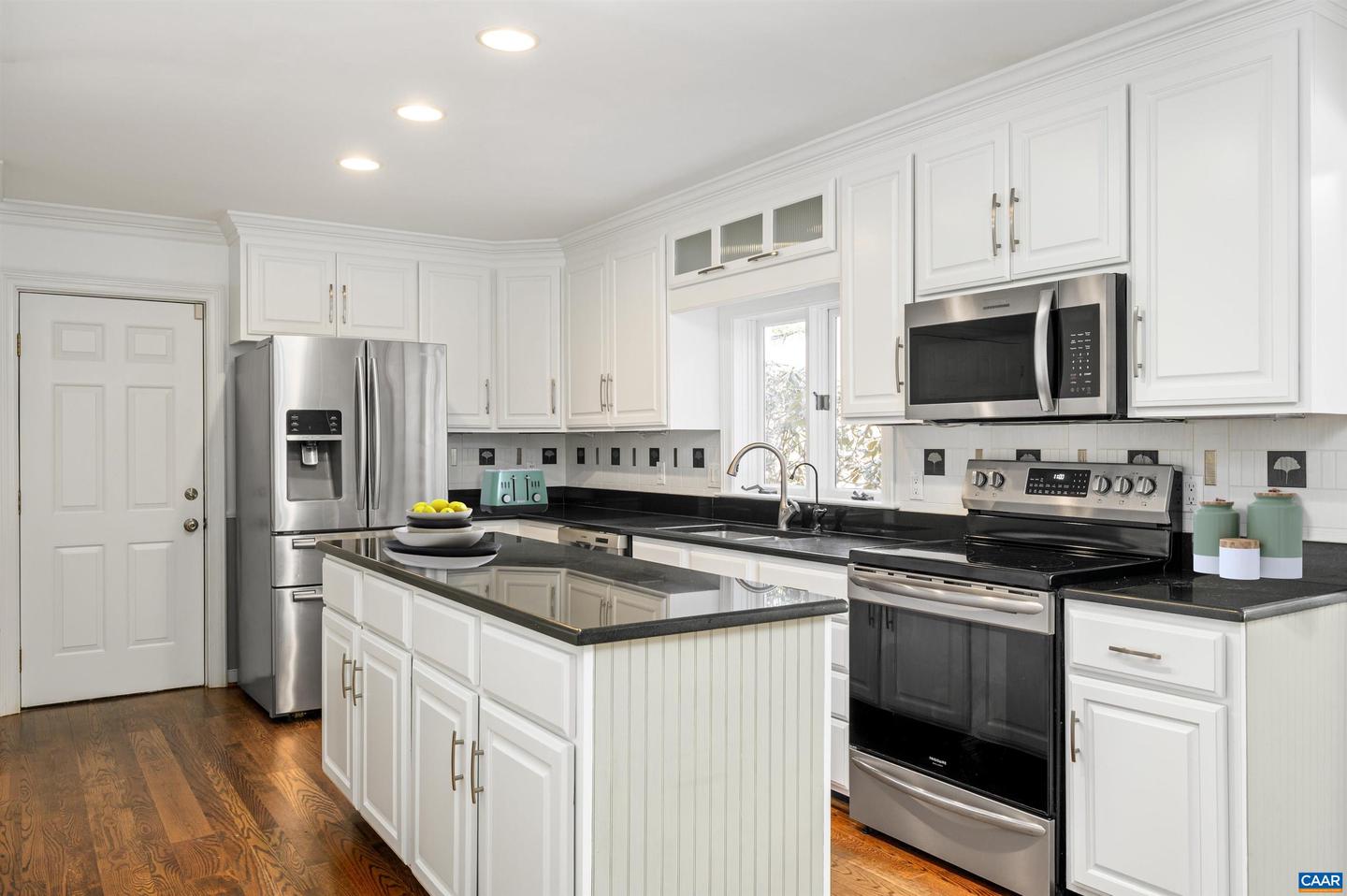 580 ARROWHEAD DR, EARLYSVILLE, Virginia 22936, 5 Bedrooms Bedrooms, ,4 BathroomsBathrooms,Residential,For sale,580 ARROWHEAD DR,673733 MLS # 673733