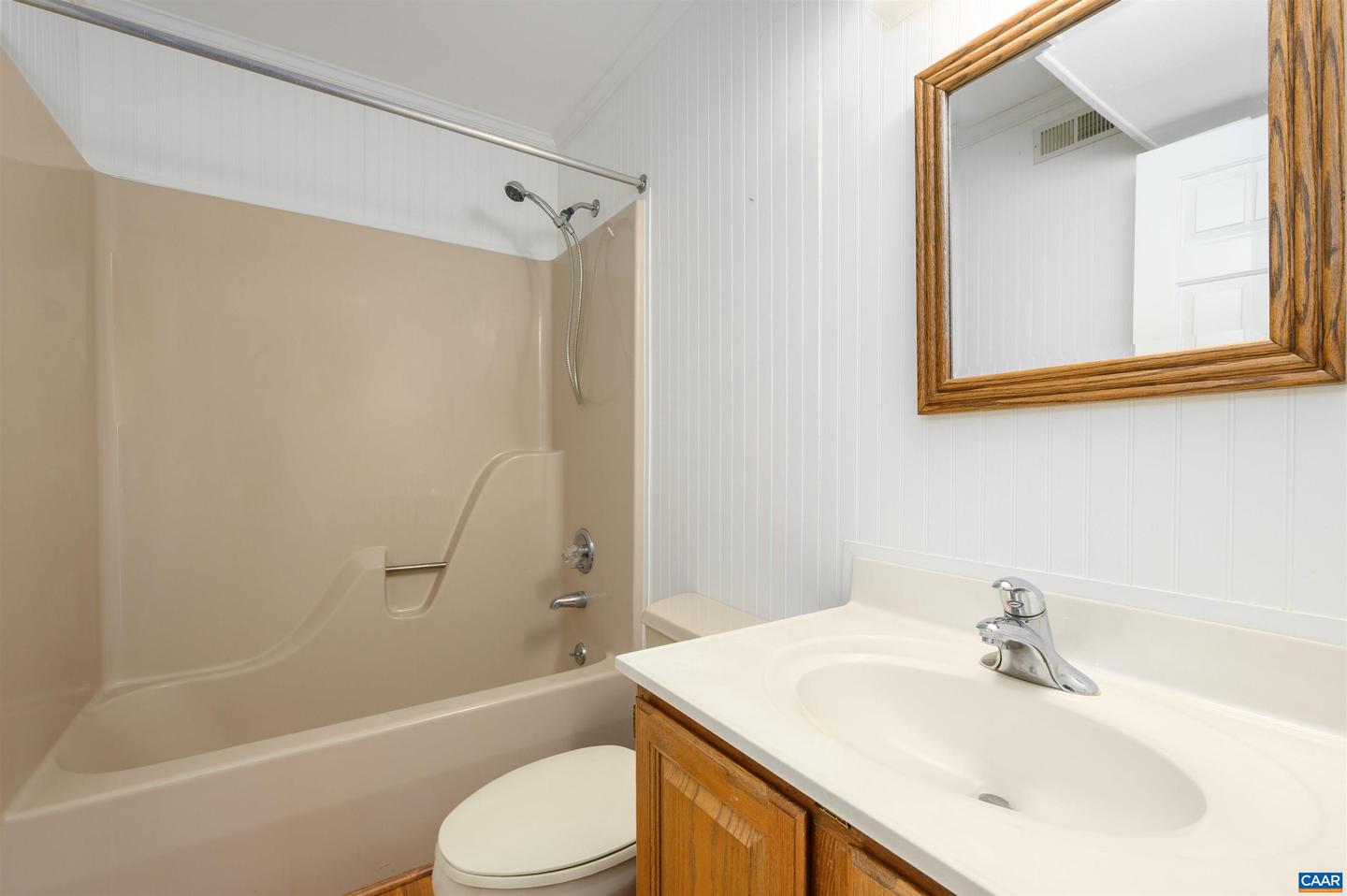 580 ARROWHEAD DR, EARLYSVILLE, Virginia 22936, 5 Bedrooms Bedrooms, ,4 BathroomsBathrooms,Residential,For sale,580 ARROWHEAD DR,673733 MLS # 673733