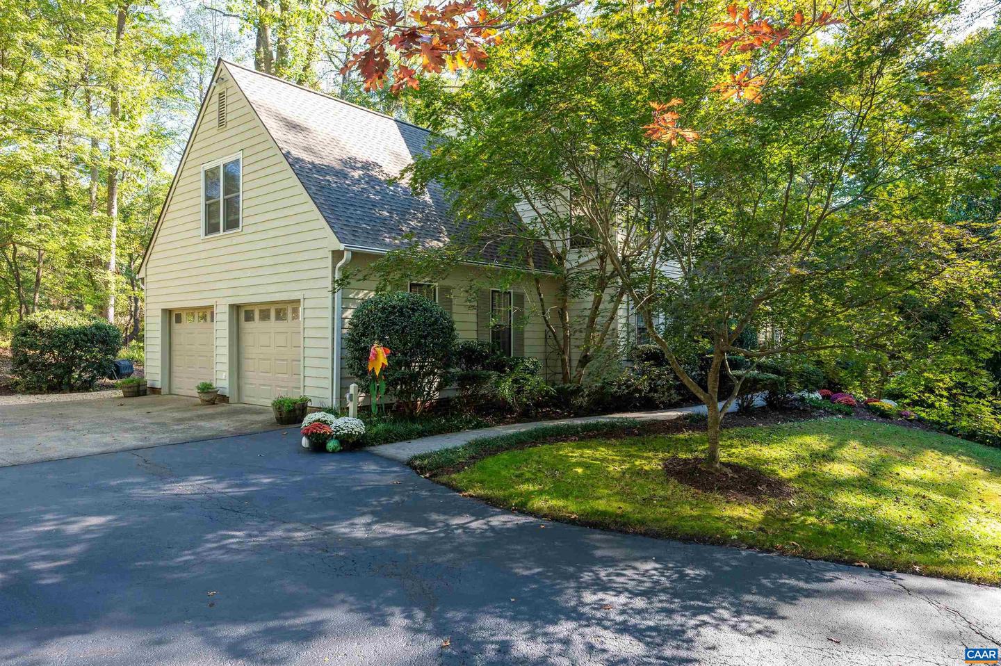 580 ARROWHEAD DR, EARLYSVILLE, Virginia 22936, 5 Bedrooms Bedrooms, ,4 BathroomsBathrooms,Residential,For sale,580 ARROWHEAD DR,673733 MLS # 673733