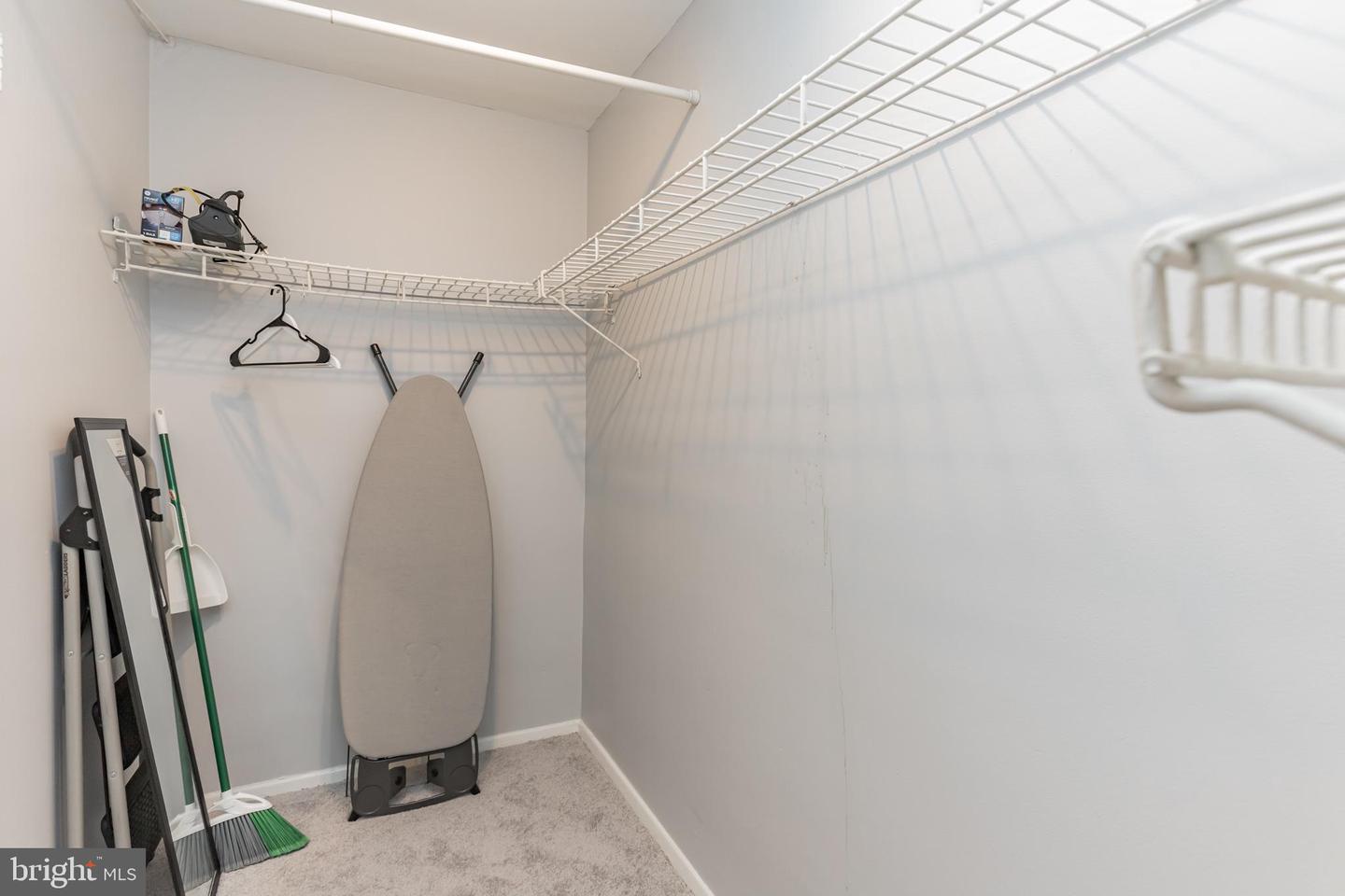 801 N PITT ST #411, ALEXANDRIA, Virginia 22314, ,1 BathroomBathrooms,Residential,For sale,801 N PITT ST #411,VAAX2054540 MLS # VAAX2054540