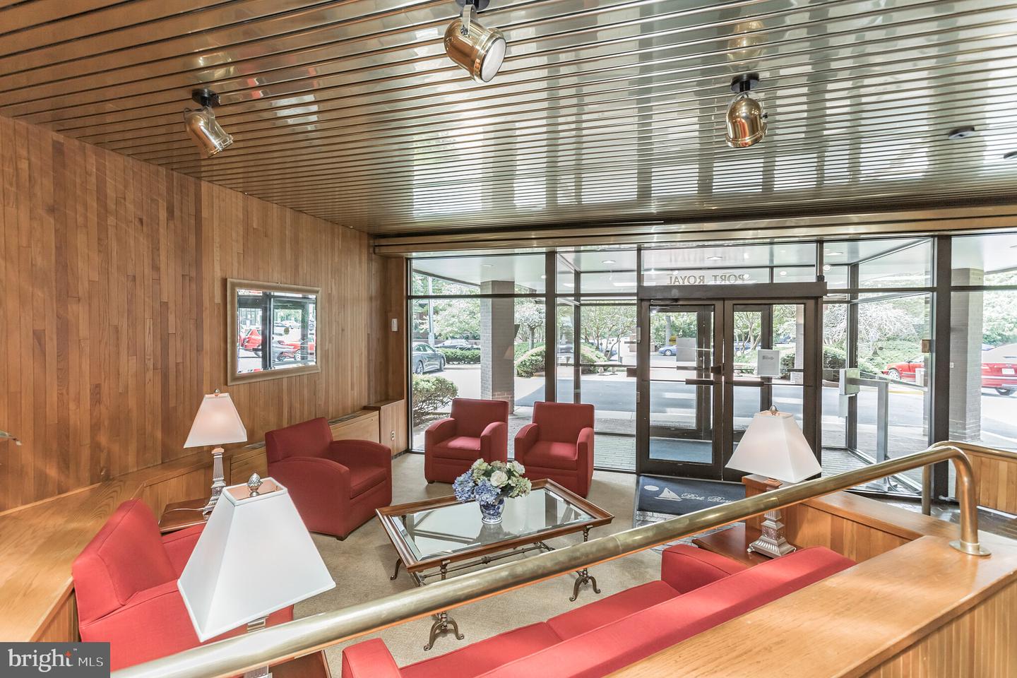 801 N PITT ST #411, ALEXANDRIA, Virginia 22314, ,1 BathroomBathrooms,Residential,For sale,801 N PITT ST #411,VAAX2054540 MLS # VAAX2054540