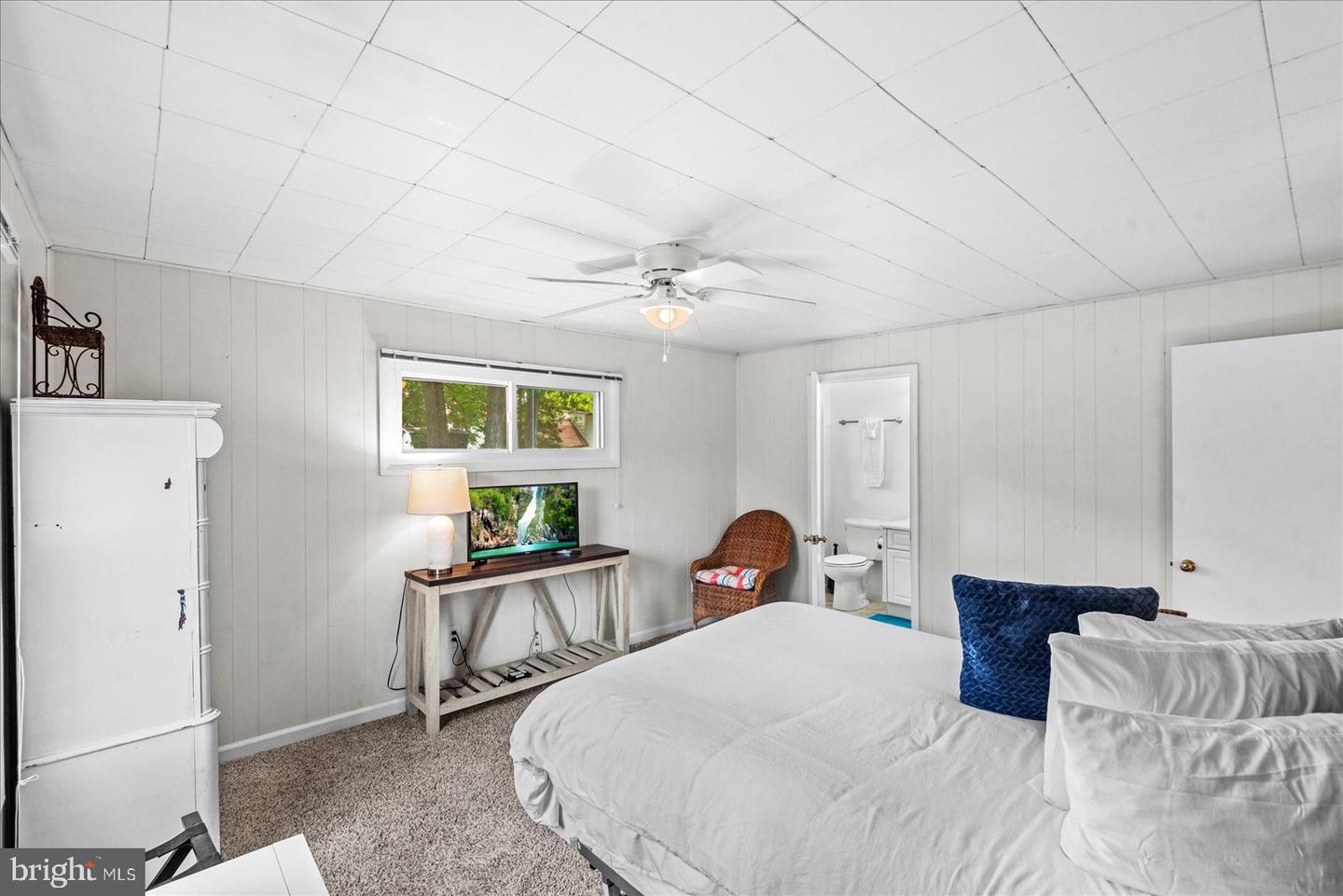 412 MARSHALL AVE, COLONIAL BEACH, Virginia 22443, 3 Bedrooms Bedrooms, ,2 BathroomsBathrooms,Residential,For sale,412 MARSHALL AVE,VAWE2010564 MLS # VAWE2010564