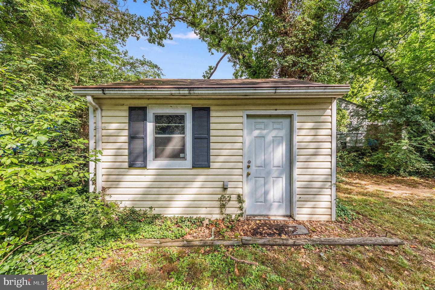 1311 ROWE ST, FREDERICKSBURG, Virginia 22401, 4 Bedrooms Bedrooms, 10 Rooms Rooms,2 BathroomsBathrooms,Residential,For sale,1311 ROWE ST,VAFB2009726 MLS # VAFB2009726