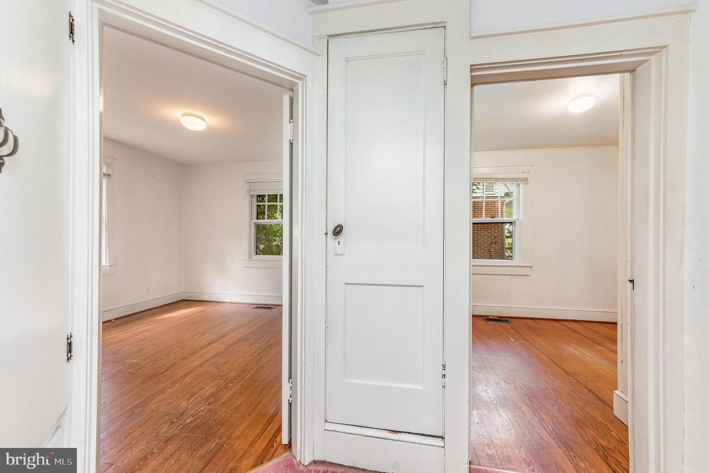 1311 ROWE ST, FREDERICKSBURG, Virginia 22401, 4 Bedrooms Bedrooms, 10 Rooms Rooms,2 BathroomsBathrooms,Residential,For sale,1311 ROWE ST,VAFB2009726 MLS # VAFB2009726