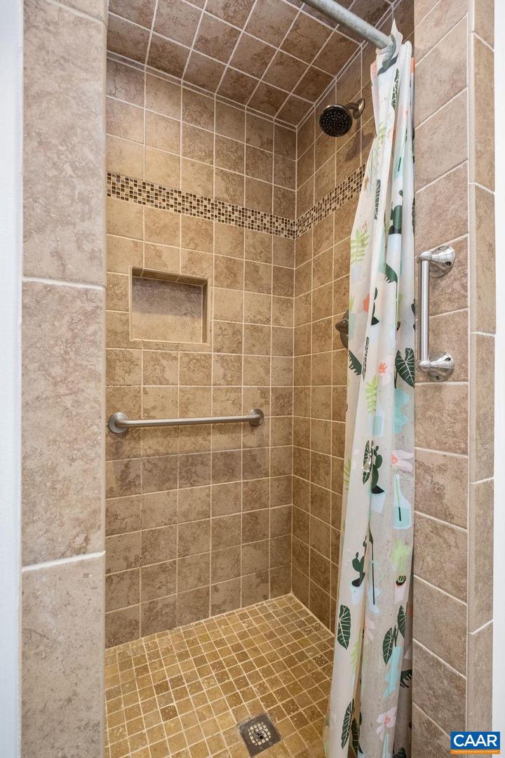 1143 RAINTREE DR, CHARLOTTESVILLE, Virginia 22901, 4 Bedrooms Bedrooms, ,3 BathroomsBathrooms,Residential,For sale,1143 RAINTREE DR,673741 MLS # 673741