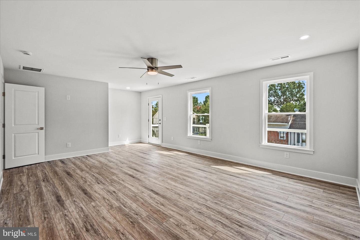 207 LINCOLN, COLONIAL BEACH, Virginia 22443, 4 Bedrooms Bedrooms, ,3 BathroomsBathrooms,Residential,For sale,207 LINCOLN,VAWE2009624 MLS # VAWE2009624