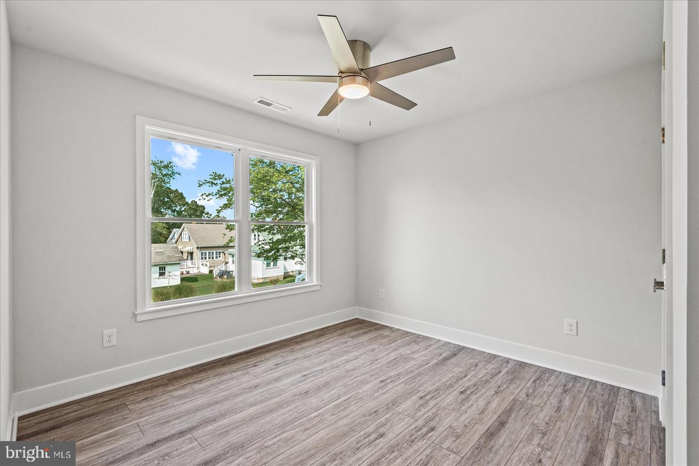 207 LINCOLN, COLONIAL BEACH, Virginia 22443, 4 Bedrooms Bedrooms, ,3 BathroomsBathrooms,Residential,For sale,207 LINCOLN,VAWE2009624 MLS # VAWE2009624