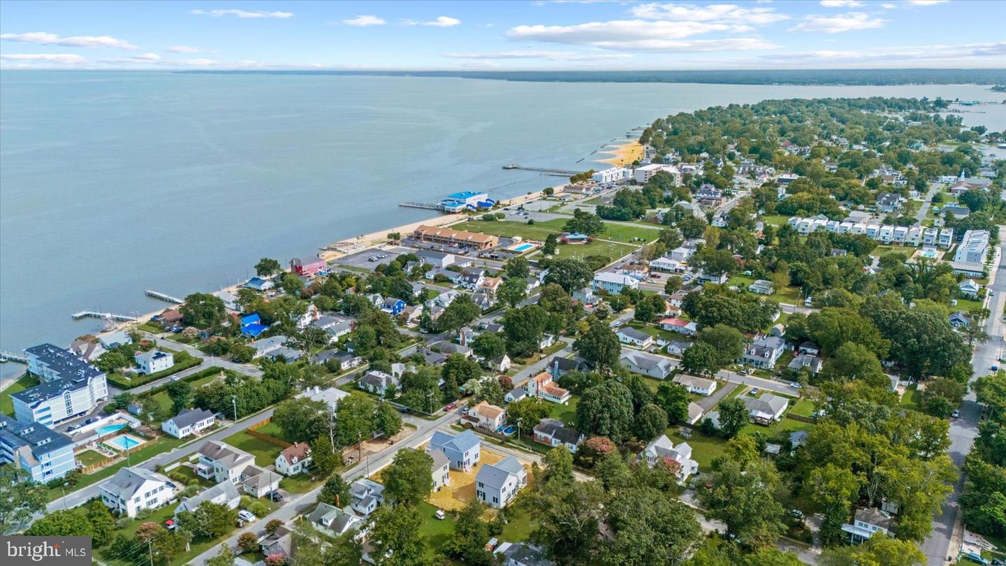 207 LINCOLN, COLONIAL BEACH, Virginia 22443, 4 Bedrooms Bedrooms, ,3 BathroomsBathrooms,Residential,For sale,207 LINCOLN,VAWE2009624 MLS # VAWE2009624