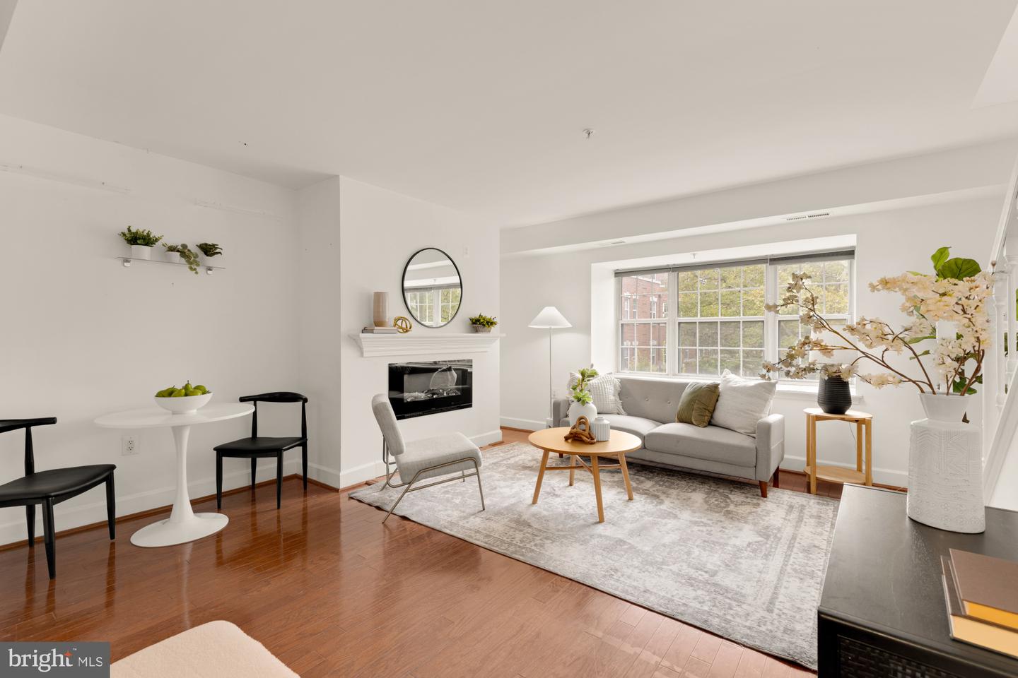 3601 38TH ST NW #303, WASHINGTON, District Of Columbia 20016, 1 Bedroom Bedrooms, ,1 BathroomBathrooms,Residential,For sale,3601 38TH ST NW #303,DCDC2221216 MLS # DCDC2221216