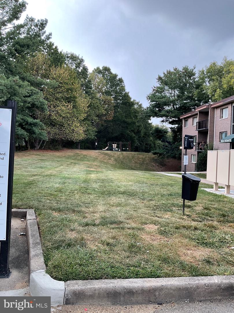 1602 RENATE DR #303, WOODBRIDGE, Virginia 22192, 3 Bedrooms Bedrooms, 4 Rooms Rooms,1 BathroomBathrooms,Residential,For sale,1602 RENATE DR #303,VAPW2103784 MLS # VAPW2103784