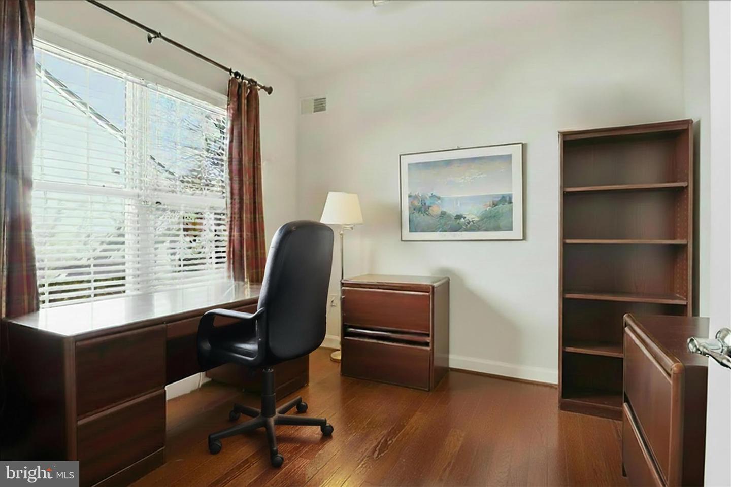 44420 SUNSET MAPLE DR, ASHBURN, Virginia 20147, 3 Bedrooms Bedrooms, ,3 BathroomsBathrooms,Residential,For sale,44420 SUNSET MAPLE DR,VALO2111136 MLS # VALO2111136