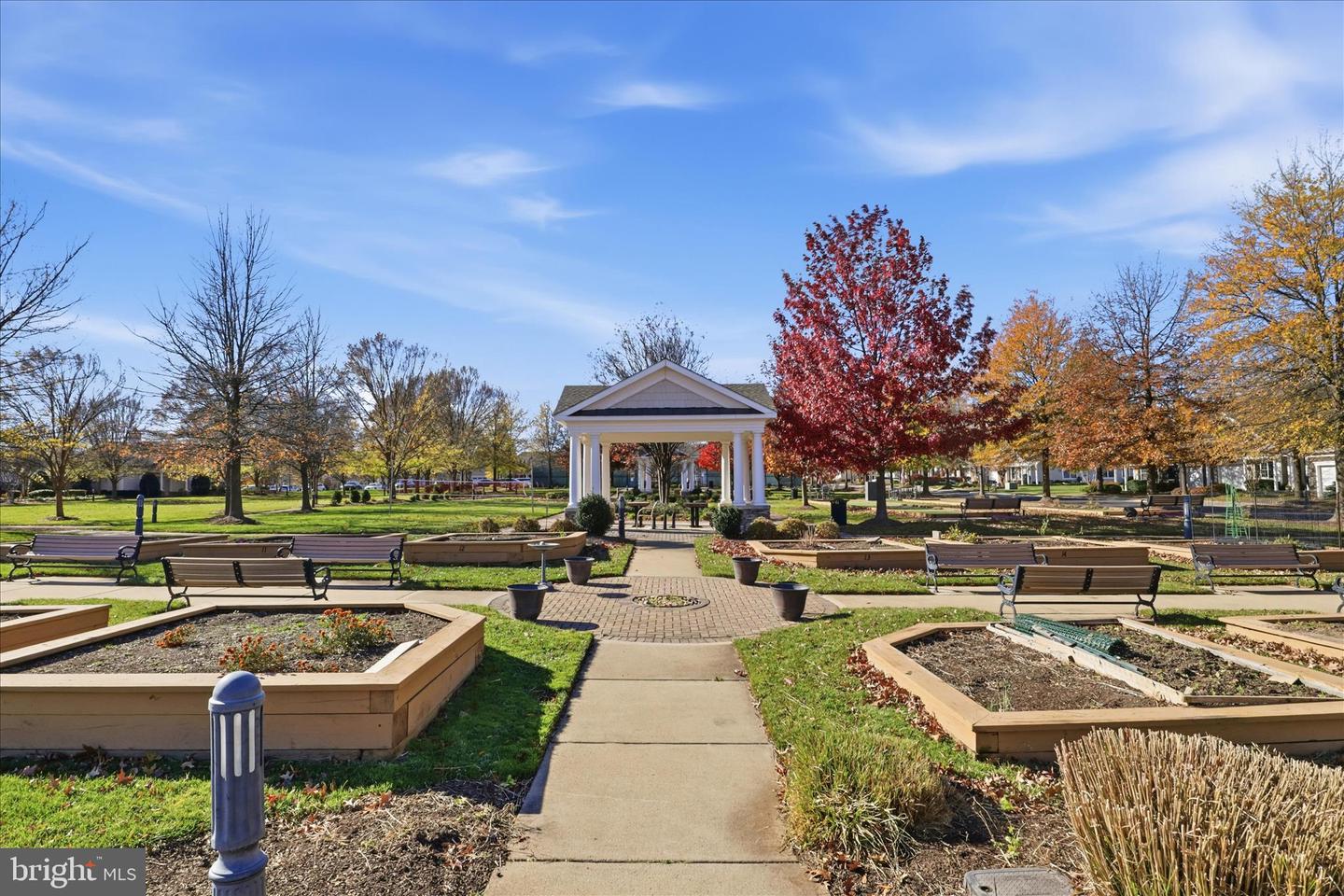 44420 SUNSET MAPLE DR, ASHBURN, Virginia 20147, 3 Bedrooms Bedrooms, ,3 BathroomsBathrooms,Residential,For sale,44420 SUNSET MAPLE DR,VALO2111136 MLS # VALO2111136