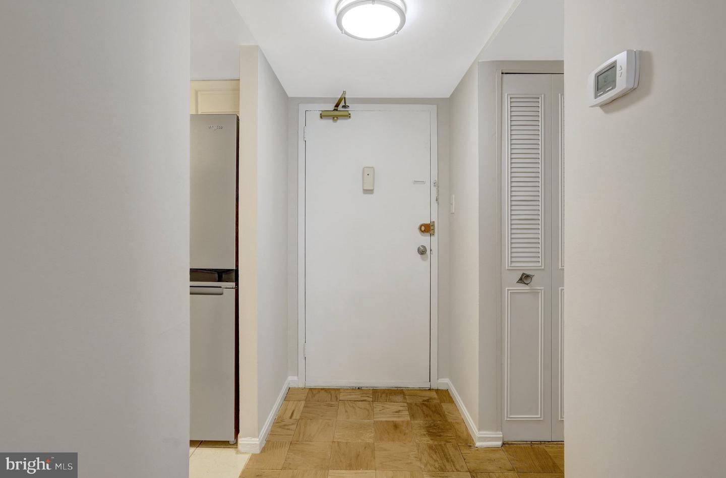 1300 ARMY NAVY DR #510, ARLINGTON, Virginia 22202, 1 Bedroom Bedrooms, ,1 BathroomBathrooms,Residential,For sale,1300 ARMY NAVY DR #510,VAAR2067342 MLS # VAAR2067342