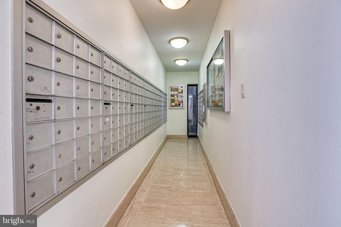 1300 ARMY NAVY DR #510, ARLINGTON, Virginia 22202, 1 Bedroom Bedrooms, ,1 BathroomBathrooms,Residential,For sale,1300 ARMY NAVY DR #510,VAAR2067342 MLS # VAAR2067342