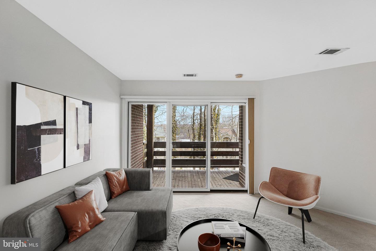 11144 BEAVER CT #11144, RESTON, Virginia 20191, 2 Bedrooms Bedrooms, 4 Rooms Rooms,2 BathroomsBathrooms,Residential,For sale,11144 BEAVER CT #11144,VAFX2288264 MLS # VAFX2288264