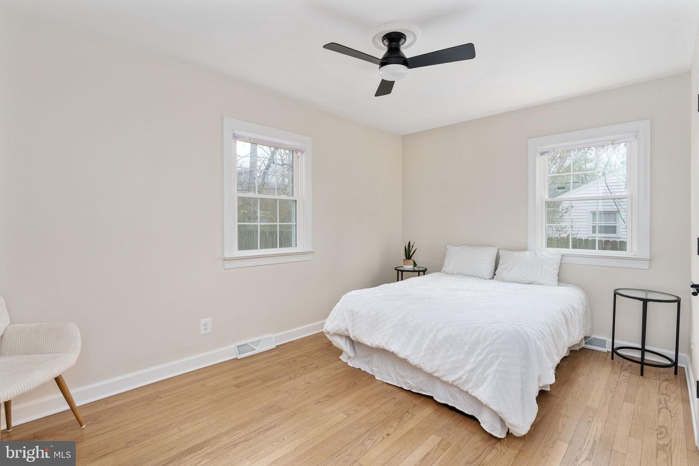 8 PATRICK HENRY ST, FREDERICKSBURG, Virginia 22405, 3 Bedrooms Bedrooms, ,1 BathroomBathrooms,Residential,For sale,8 PATRICK HENRY ST,VAST2046008 MLS # VAST2046008