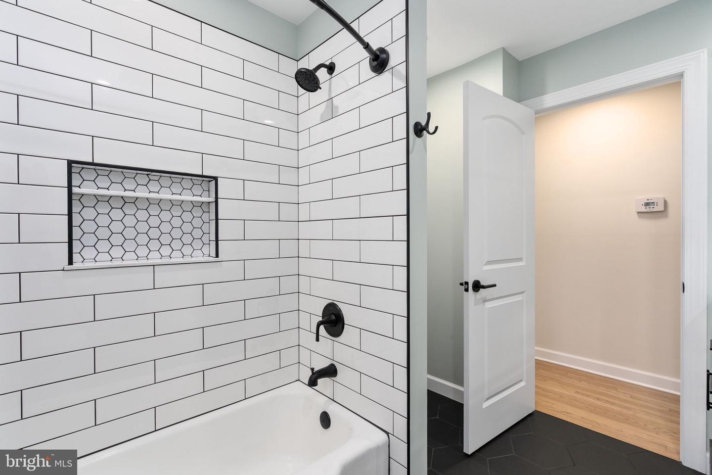 8 PATRICK HENRY ST, FREDERICKSBURG, Virginia 22405, 3 Bedrooms Bedrooms, ,1 BathroomBathrooms,Residential,For sale,8 PATRICK HENRY ST,VAST2046008 MLS # VAST2046008