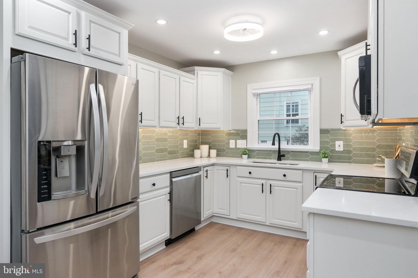 8 PATRICK HENRY ST, FREDERICKSBURG, Virginia 22405, 3 Bedrooms Bedrooms, ,1 BathroomBathrooms,Residential,For sale,8 PATRICK HENRY ST,VAST2046008 MLS # VAST2046008