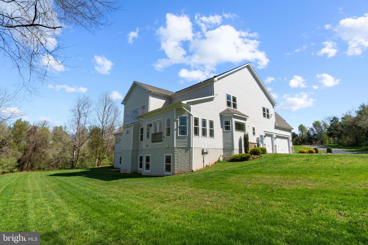 13725 ORLANDO RD, NOKESVILLE, Virginia 20181, 4 Bedrooms Bedrooms, ,4 BathroomsBathrooms,Residential,For sale,13725 ORLANDO RD,VAPW2112638 MLS # VAPW2112638