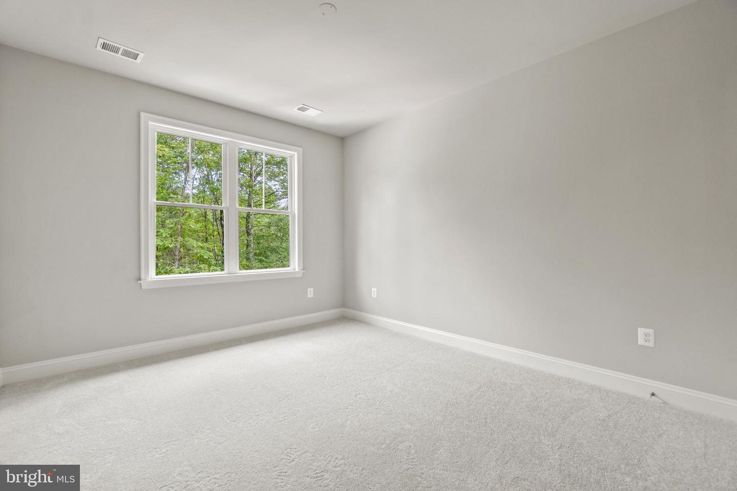 13741 ORLANDO RD, NOKESVILLE, Virginia 20181, 4 Bedrooms Bedrooms, ,4 BathroomsBathrooms,Residential,For sale,13741 ORLANDO RD,VAPW2112644 MLS # VAPW2112644