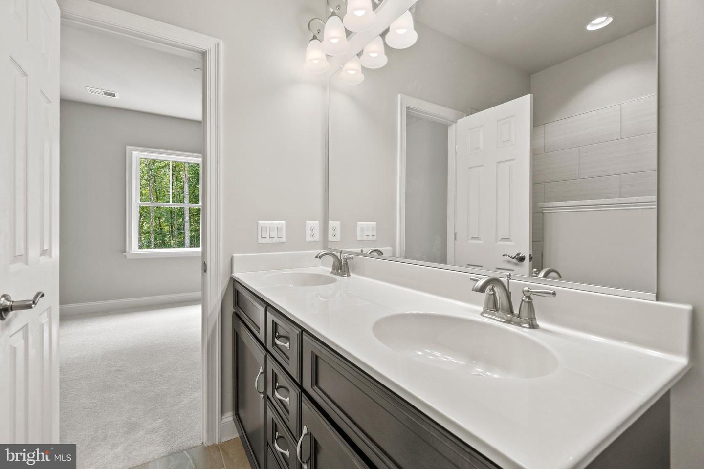 13741 ORLANDO RD, NOKESVILLE, Virginia 20181, 4 Bedrooms Bedrooms, ,4 BathroomsBathrooms,Residential,For sale,13741 ORLANDO RD,VAPW2112644 MLS # VAPW2112644