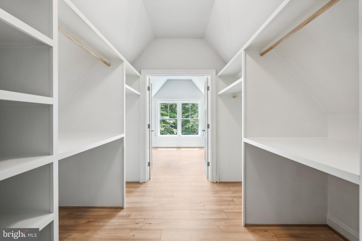 13749 ORLANDO RD, NOKESVILLE, Virginia 20181, 4 Bedrooms Bedrooms, ,3 BathroomsBathrooms,Residential,For sale,13749 ORLANDO RD,VAPW2112648 MLS # VAPW2112648