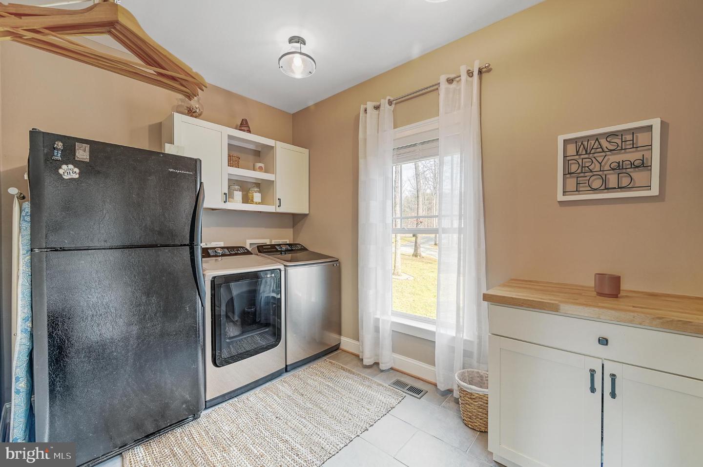 14 ELNOR RD, BUMPASS, Virginia 23024, 4 Bedrooms Bedrooms, 8 Rooms Rooms,3 BathroomsBathrooms,Residential,For sale,14 ELNOR RD,VALA2009260 MLS # VALA2009260