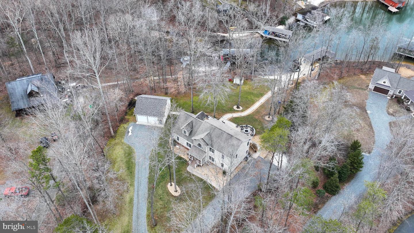 14 ELNOR RD, BUMPASS, Virginia 23024, 4 Bedrooms Bedrooms, 8 Rooms Rooms,3 BathroomsBathrooms,Residential,For sale,14 ELNOR RD,VALA2009260 MLS # VALA2009260