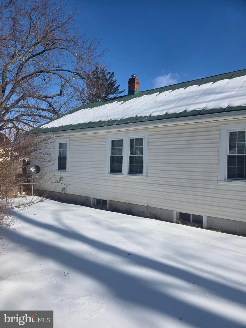 BOYCE, Virginia 22620, 3 Bedrooms Bedrooms, ,1 BathroomBathrooms,Residential,For sale,VACL2006498 MLS # VACL2006498