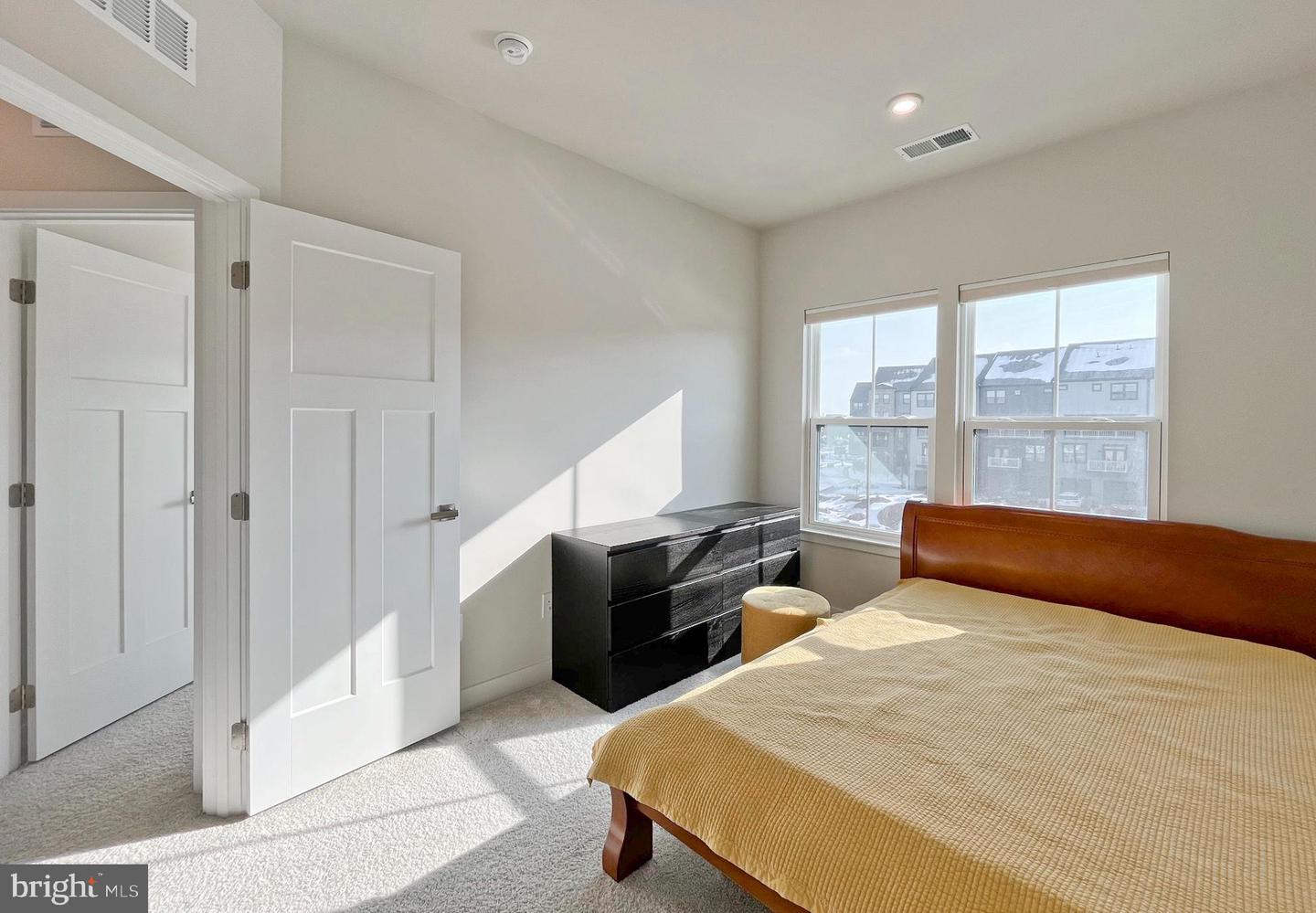 4456 SULFORD TER, CHANTILLY, Virginia 20151, 4 Bedrooms Bedrooms, ,3 BathroomsBathrooms,Residential,For sale,4456 SULFORD TER,VAFX2290188 MLS # VAFX2290188