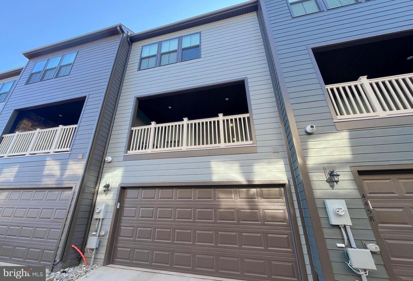 4456 SULFORD TER, CHANTILLY, Virginia 20151, 4 Bedrooms Bedrooms, ,3 BathroomsBathrooms,Residential,For sale,4456 SULFORD TER,VAFX2290188 MLS # VAFX2290188