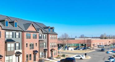 4456 SULFORD TER, CHANTILLY, Virginia 20151, 4 Bedrooms Bedrooms, ,3 BathroomsBathrooms,Residential,For sale,4456 SULFORD TER,VAFX2290188 MLS # VAFX2290188