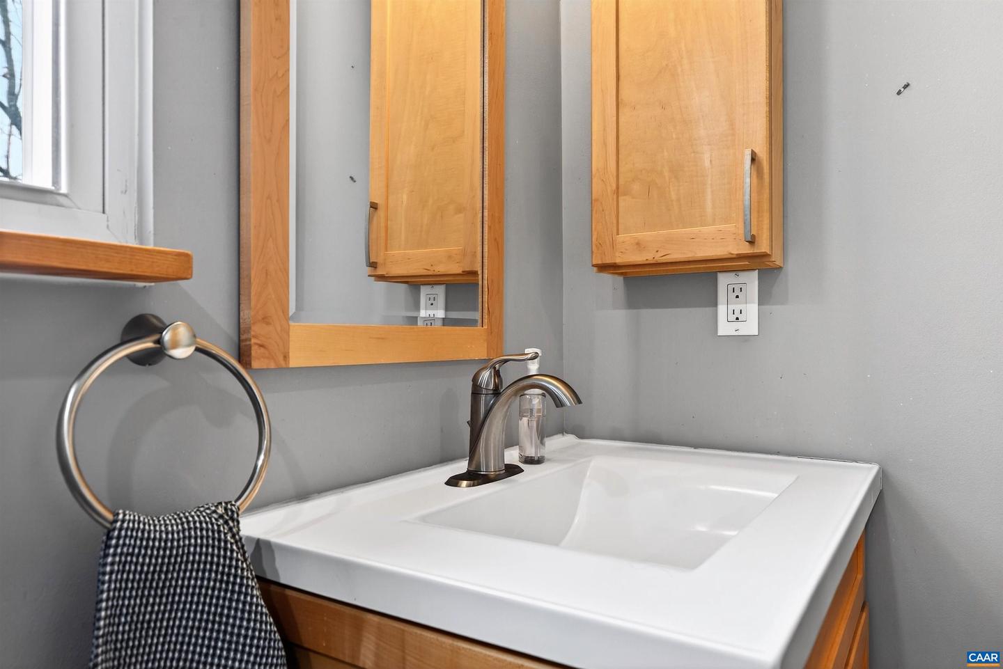 102 SLATE PL, CHARLOTTESVILLE, Virginia 22902, 3 Bedrooms Bedrooms, ,3 BathroomsBathrooms,Residential,For sale,102 SLATE PL,673565 MLS # 673565