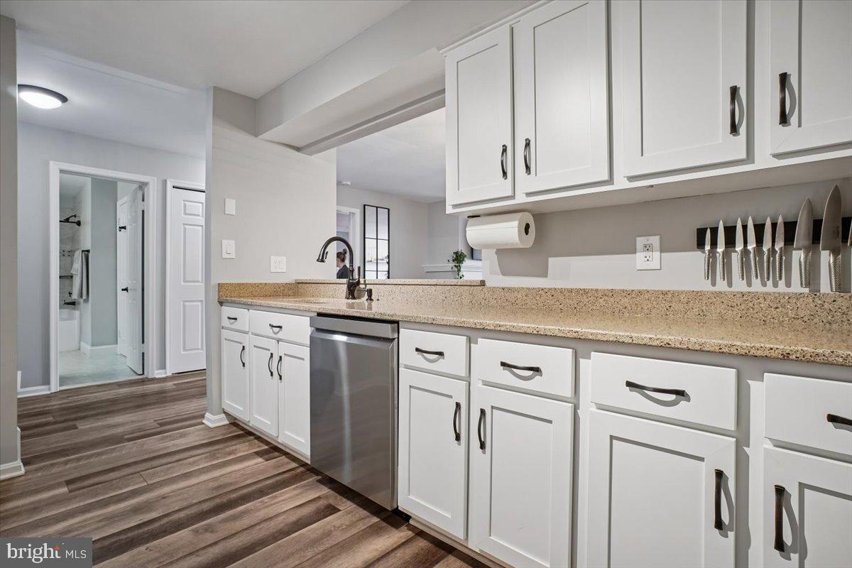 244 S REYNOLDS ST #109, ALEXANDRIA, Virginia 22304, ,Residential,For sale,244 S REYNOLDS ST #109,VAAX2054490 MLS # VAAX2054490