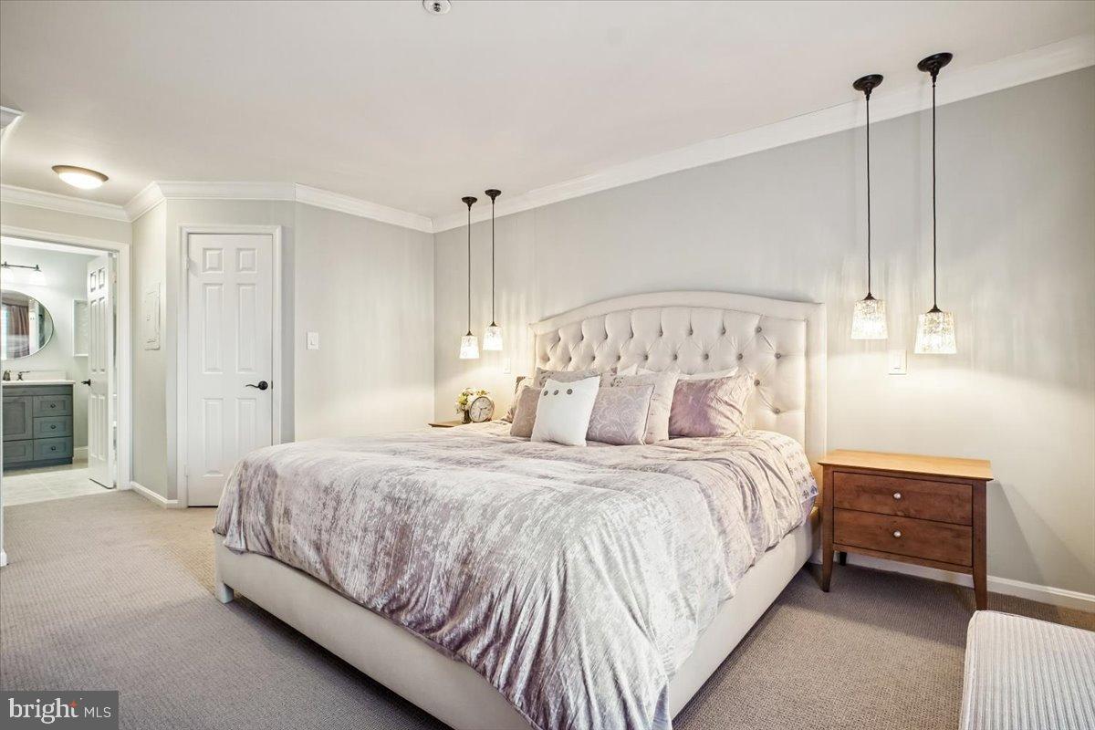 244 S REYNOLDS ST #109, ALEXANDRIA, Virginia 22304, ,Residential,For sale,244 S REYNOLDS ST #109,VAAX2054490 MLS # VAAX2054490