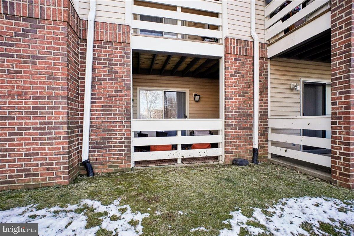 244 S REYNOLDS ST #109, ALEXANDRIA, Virginia 22304, ,Residential,For sale,244 S REYNOLDS ST #109,VAAX2054490 MLS # VAAX2054490