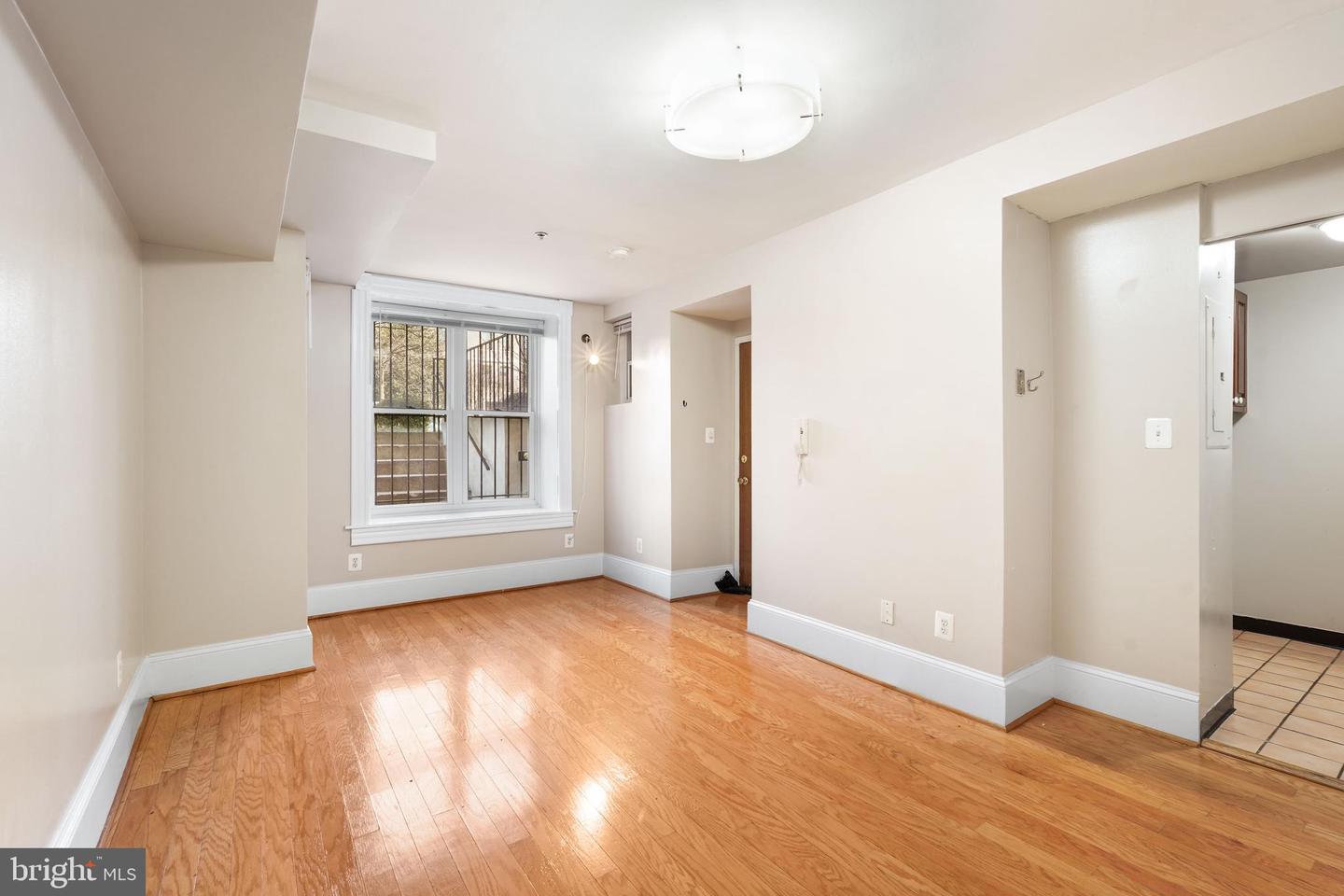 2032 16TH ST NW #1, WASHINGTON, District Of Columbia 20009, ,1 BathroomBathrooms,Residential,For sale,2032 16TH ST NW #1,DCDC2247928 MLS # DCDC2247928