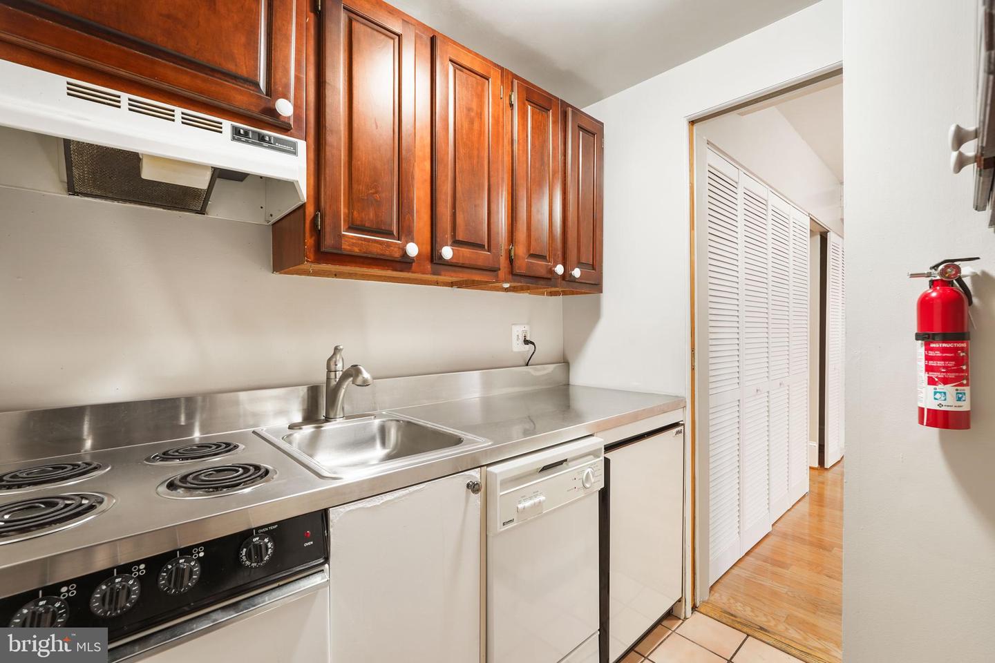 2032 16TH ST NW #1, WASHINGTON, District Of Columbia 20009, ,1 BathroomBathrooms,Residential,For sale,2032 16TH ST NW #1,DCDC2247928 MLS # DCDC2247928