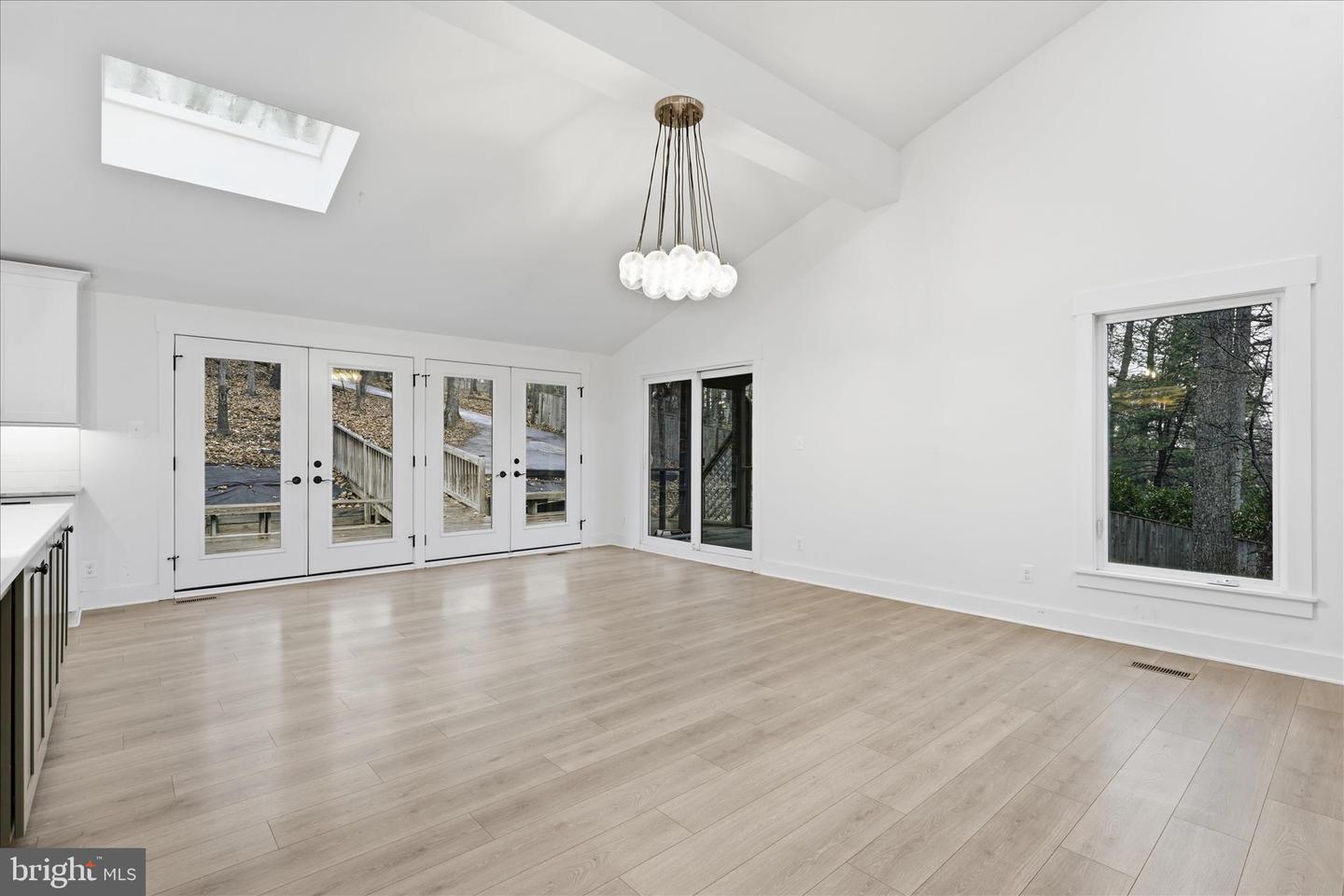 5196 JACKSON CT, WARRENTON, Virginia 20187, 5 Bedrooms Bedrooms, ,3 BathroomsBathrooms,Residential,For sale,5196 JACKSON CT,VAFQ2020732 MLS # VAFQ2020732