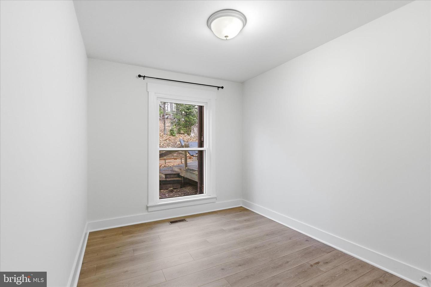 5196 JACKSON CT, WARRENTON, Virginia 20187, 5 Bedrooms Bedrooms, ,3 BathroomsBathrooms,Residential,For sale,5196 JACKSON CT,VAFQ2020732 MLS # VAFQ2020732