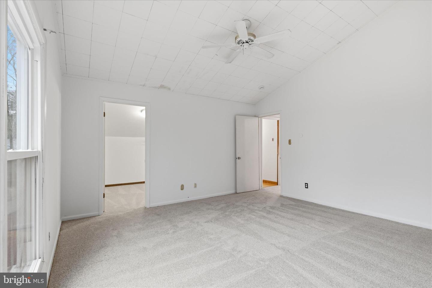 5196 JACKSON CT, WARRENTON, Virginia 20187, 5 Bedrooms Bedrooms, ,3 BathroomsBathrooms,Residential,For sale,5196 JACKSON CT,VAFQ2020732 MLS # VAFQ2020732