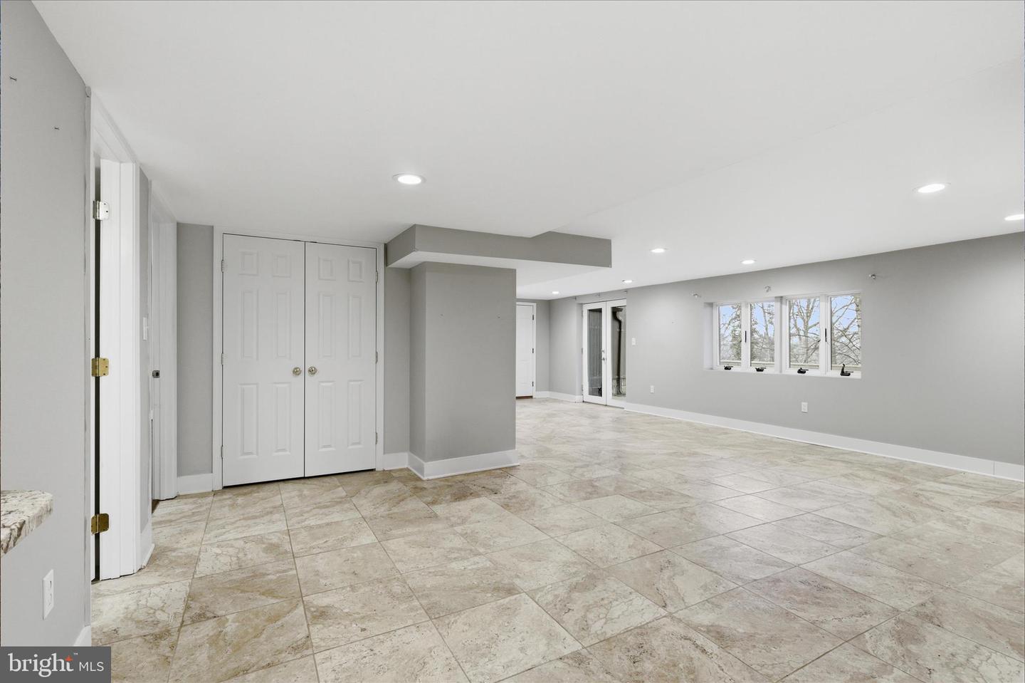 5196 JACKSON CT, WARRENTON, Virginia 20187, 5 Bedrooms Bedrooms, ,3 BathroomsBathrooms,Residential,For sale,5196 JACKSON CT,VAFQ2020732 MLS # VAFQ2020732