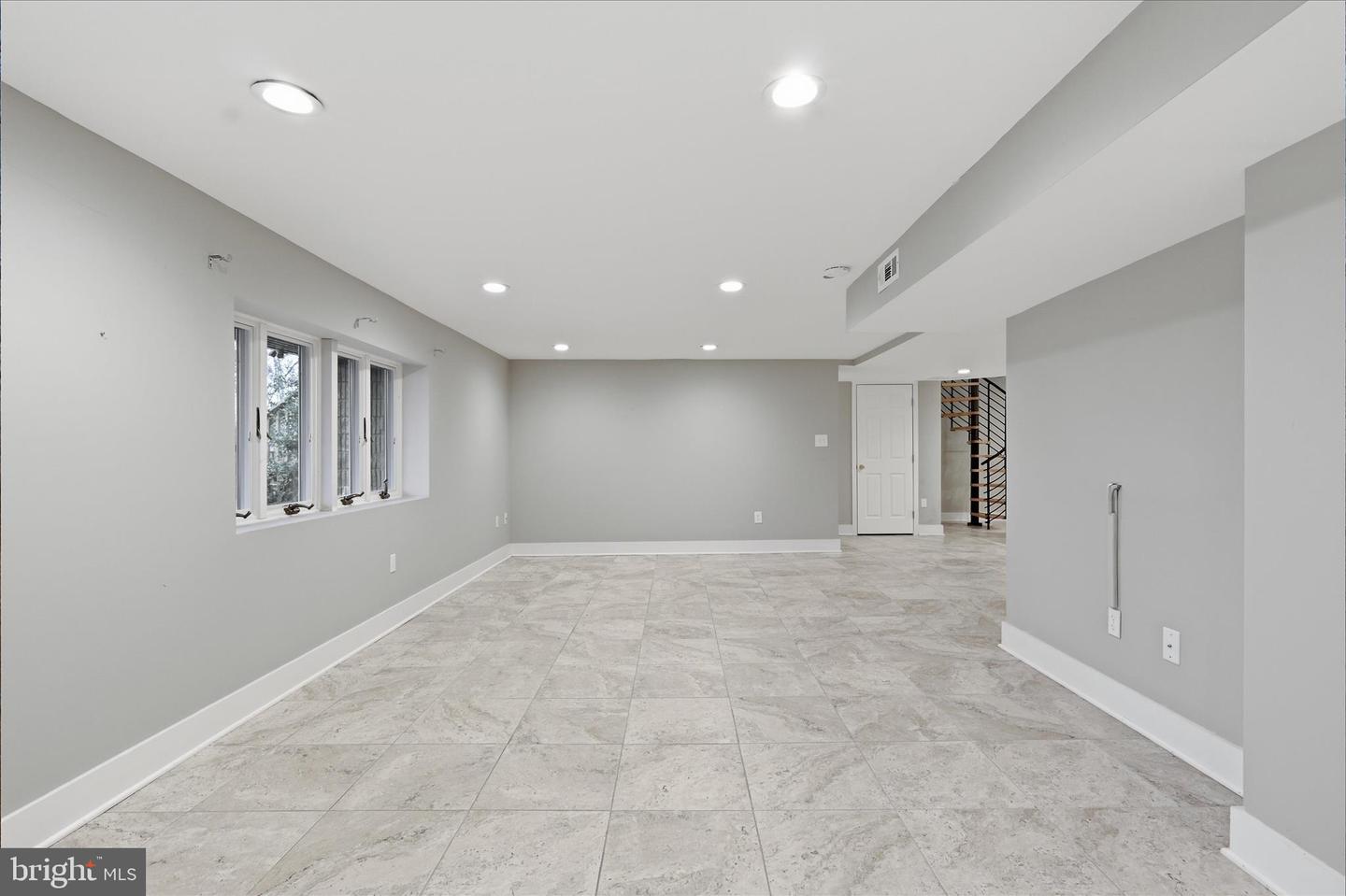 5196 JACKSON CT, WARRENTON, Virginia 20187, 5 Bedrooms Bedrooms, ,3 BathroomsBathrooms,Residential,For sale,5196 JACKSON CT,VAFQ2020732 MLS # VAFQ2020732