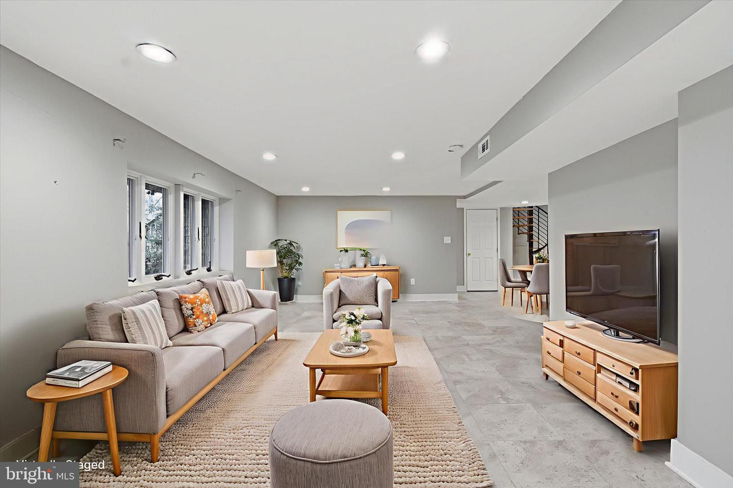 5196 JACKSON CT, WARRENTON, Virginia 20187, 5 Bedrooms Bedrooms, ,3 BathroomsBathrooms,Residential,For sale,5196 JACKSON CT,VAFQ2020732 MLS # VAFQ2020732