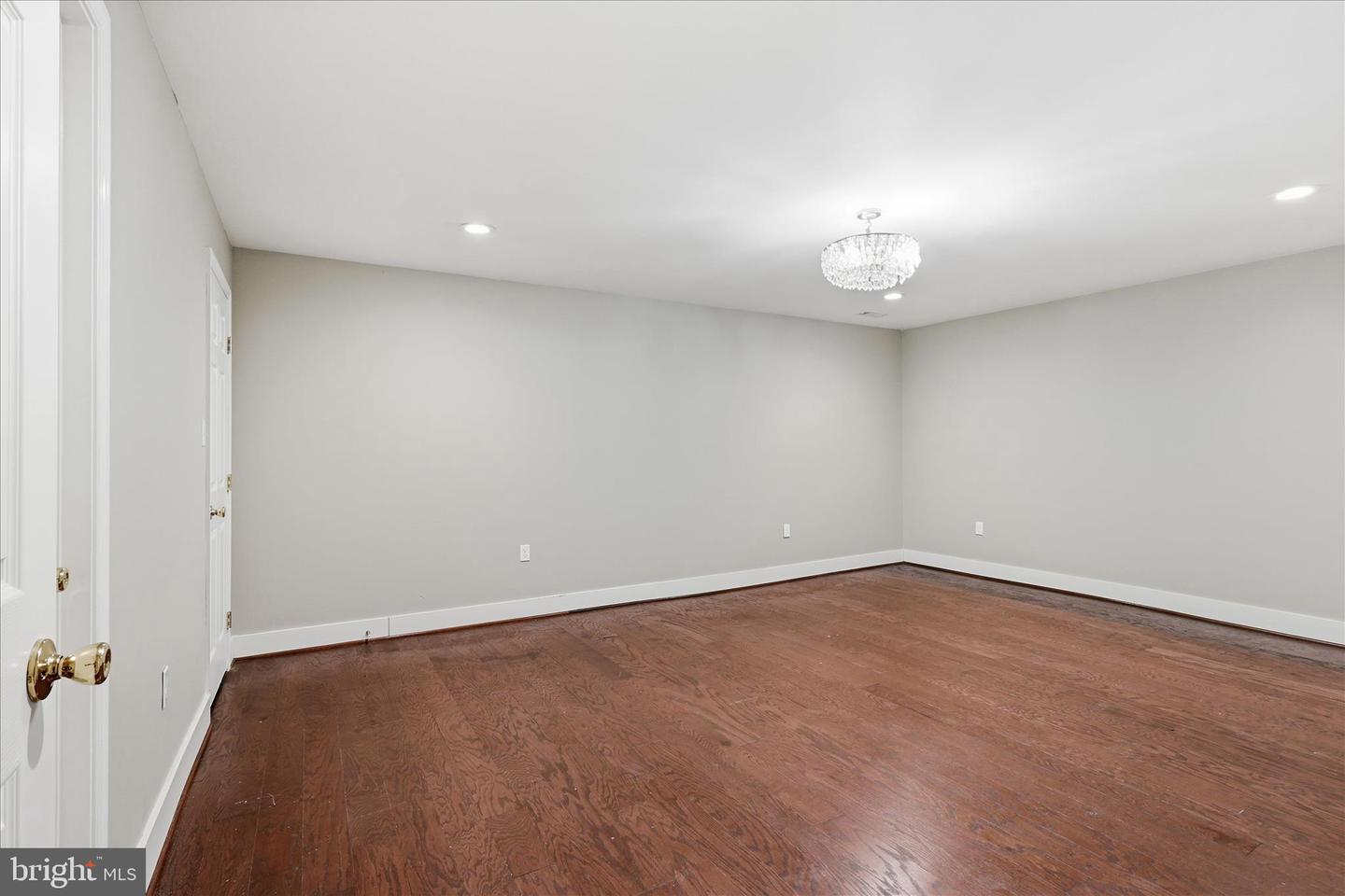 5196 JACKSON CT, WARRENTON, Virginia 20187, 5 Bedrooms Bedrooms, ,3 BathroomsBathrooms,Residential,For sale,5196 JACKSON CT,VAFQ2020732 MLS # VAFQ2020732