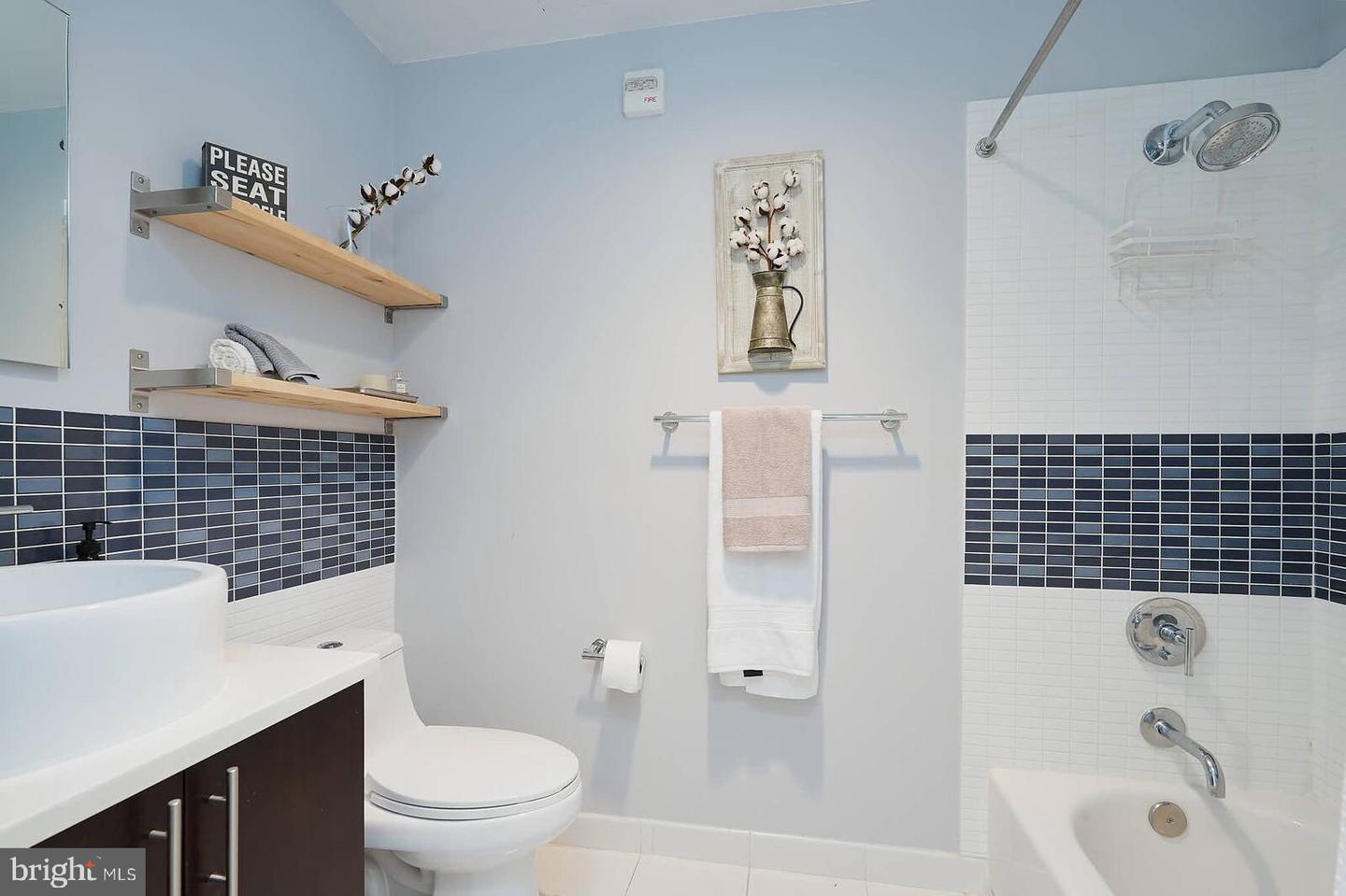 919 FLORIDA AVE NW #602, WASHINGTON, District Of Columbia 20001, 1 Bedroom Bedrooms, ,1 BathroomBathrooms,Residential,For sale,919 FLORIDA AVE NW #602,DCDC2248056 MLS # DCDC2248056 919 FLORIDA AVE NW #602, WASHINGTON, District Of Columbia 20001, 1 Bedroom Bedrooms, ,1 BathroomBathrooms,Residential,For sale,919 FLORIDA AVE NW #602,DCDC2248056 MLS # DCDC2248056