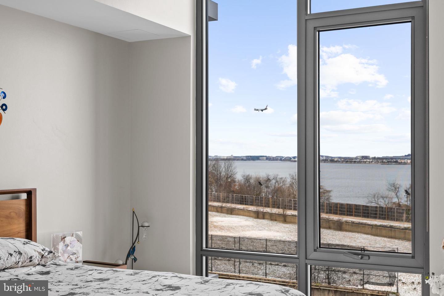 1201 N ROYAL ST #405, ALEXANDRIA, Virginia 22314, 2 Bedrooms Bedrooms, ,2 BathroomsBathrooms,Residential,For sale,1201 N ROYAL ST #405,VAAX2054492 MLS # VAAX2054492