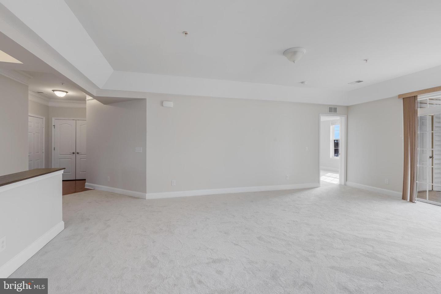 9204 CHARLESTON DR #206, MANASSAS, Virginia 20110, 2 Bedrooms Bedrooms, 4 Rooms Rooms,2 BathroomsBathrooms,Residential,For sale,9204 CHARLESTON DR #206,VAMN2010332 MLS # VAMN2010332