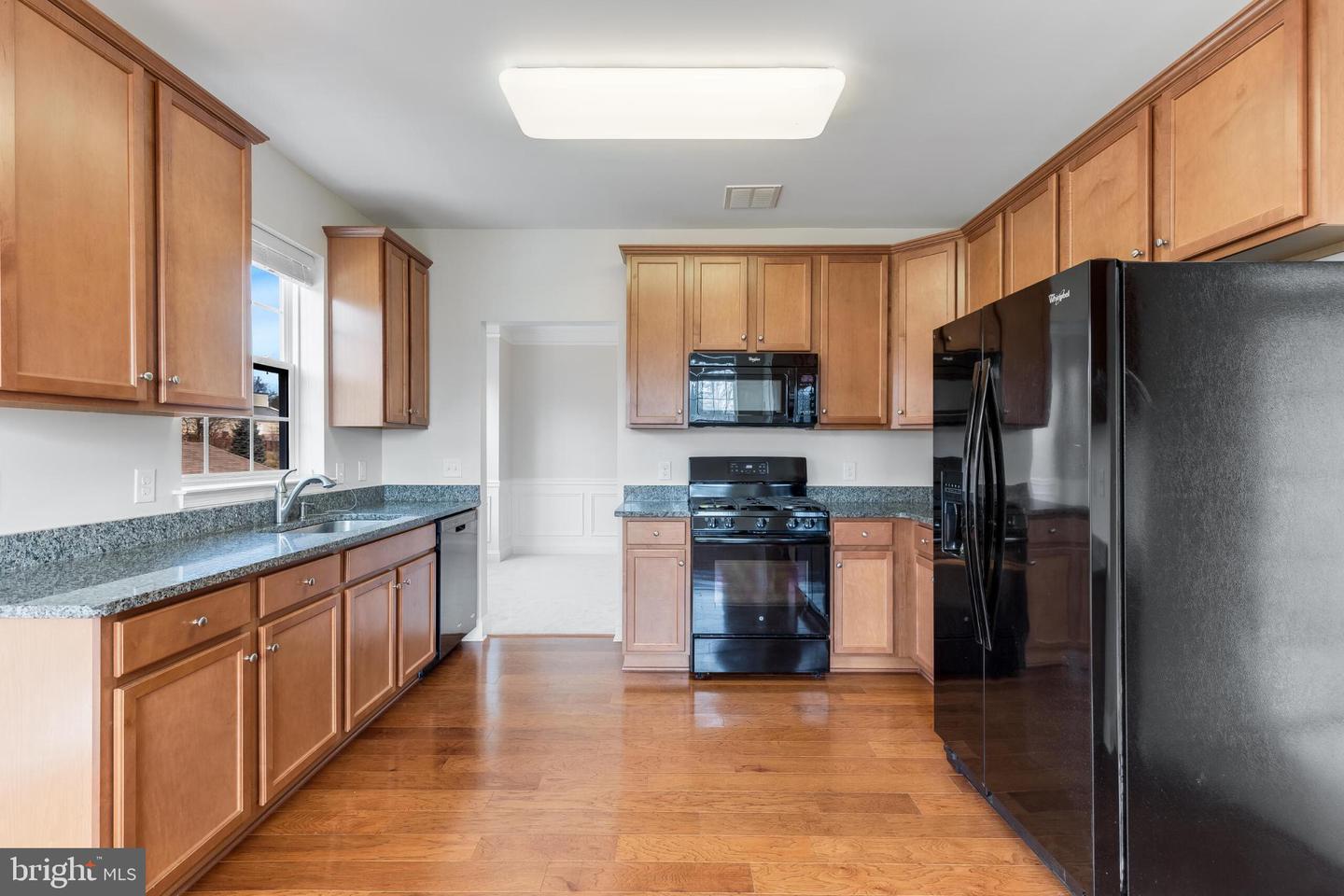 9204 CHARLESTON DR #206, MANASSAS, Virginia 20110, 2 Bedrooms Bedrooms, 4 Rooms Rooms,2 BathroomsBathrooms,Residential,For sale,9204 CHARLESTON DR #206,VAMN2010332 MLS # VAMN2010332